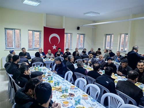 Kaymakamımız Sayın Muhammed Fatih GÜNLÜ, İlçemiz Kurşunlu Mahallesinde Düzenlenen İftar Programına Katıldı.